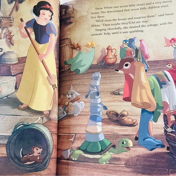 Disney Princess Snow White & the Seven Dwarfs Paperback Storybook Picture Book - Picture 14 of 16